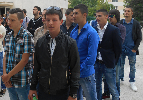 Спортното училище изпрати своите абитуриенти