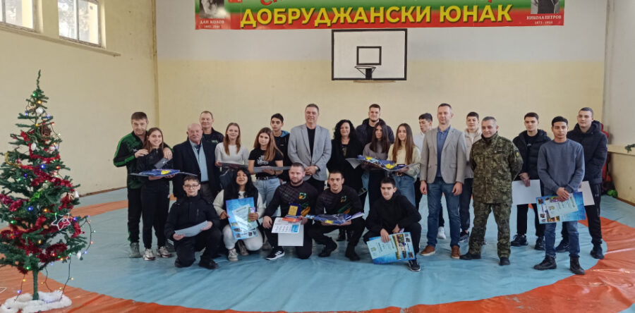 Спортното училище награди най-заслужилите през годината